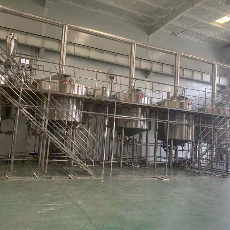 蔡甸精酿啤酒设备厂—平面布置、设备设计、制造、调试、培训等一条龙服务_COPY